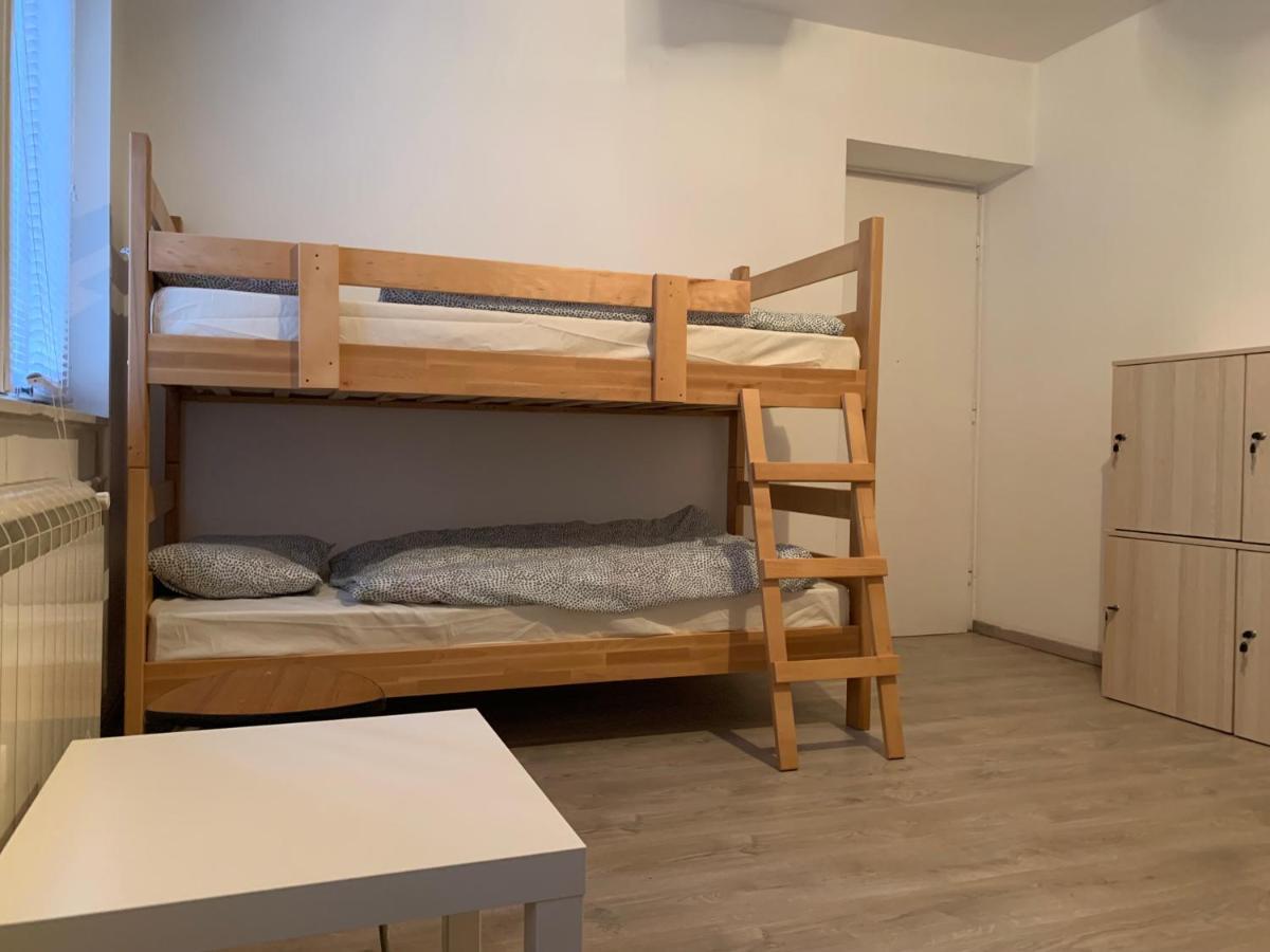 Private Rooms Belgrade Hostel エクステリア 写真