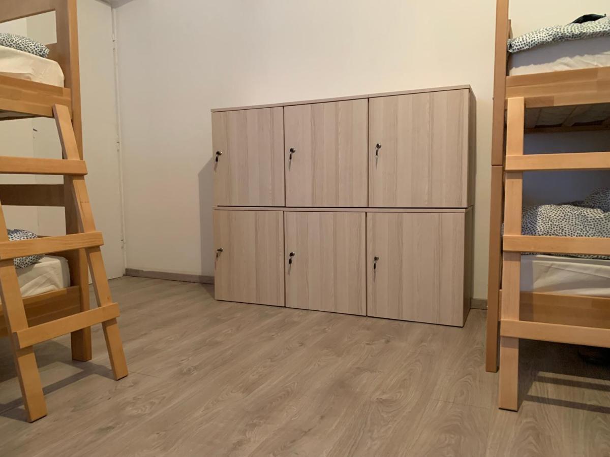 Private Rooms Belgrade Hostel エクステリア 写真