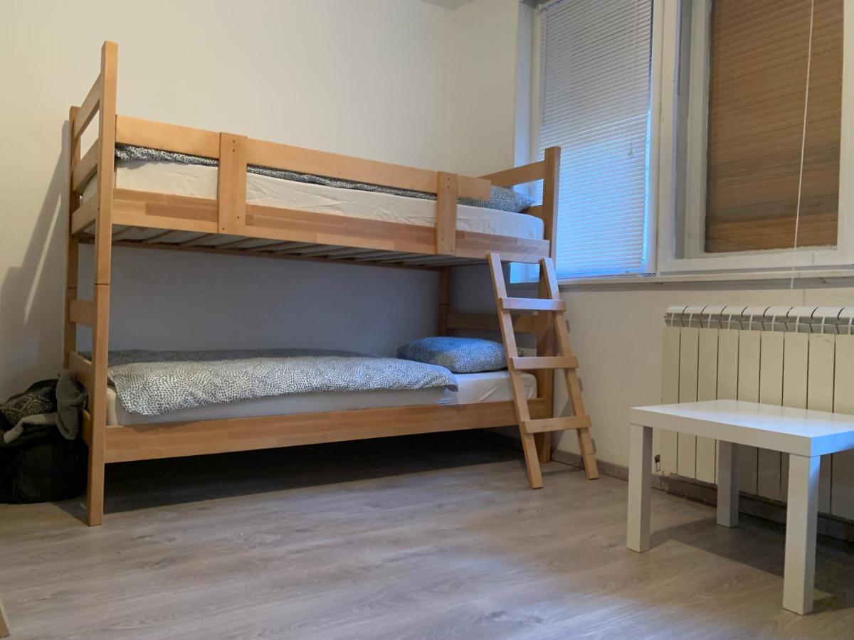 Private Rooms Belgrade Hostel エクステリア 写真
